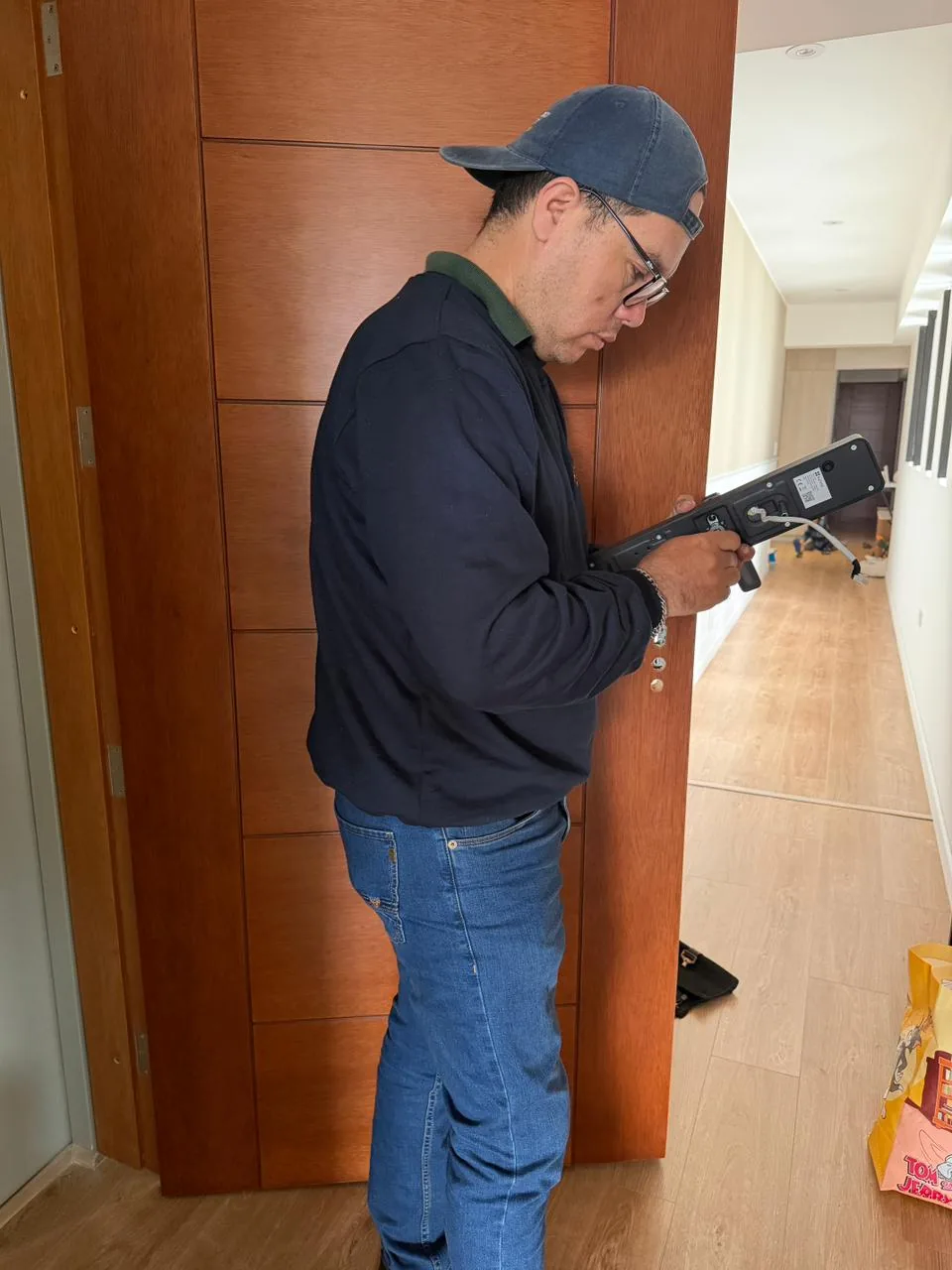 Amaestramiento de cerraduras y candados - cerrajero profesional Lima